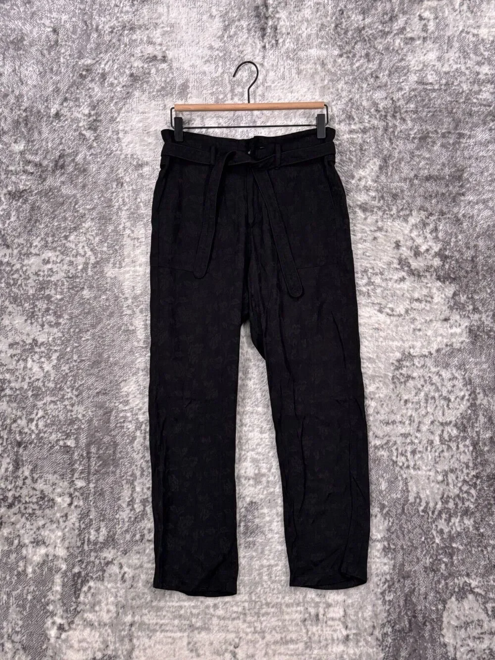 THE GREAT Pants 0 / XS Womens Black Floral Jacquard Tie Waist Cargo Pockets